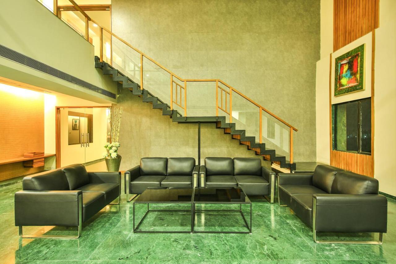 Fabhotel Flora Vastral Ahmedabad Exterior photo