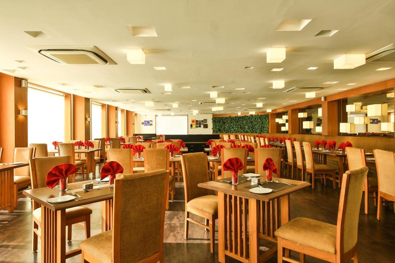 Fabhotel Flora Vastral Ahmedabad Exterior photo